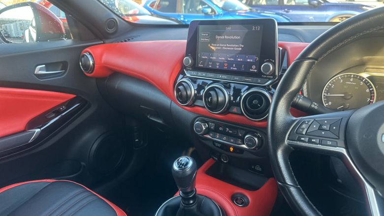 Nissan Juke 1.0 DiG-T 114 Tekna+ 5dr Petrol Hatchback